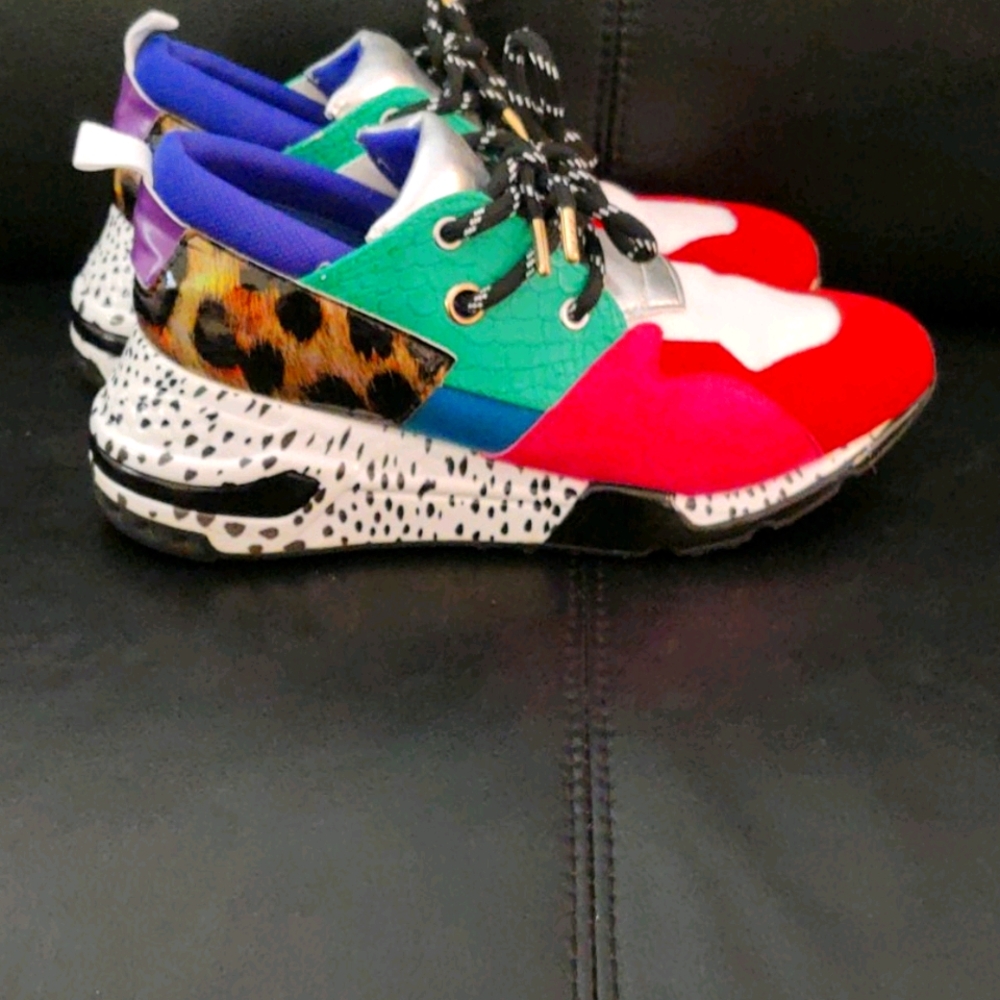 COPY - Steve madden tennis shoe